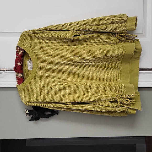 Anthropologie Tops - Anthropologie Saturday Sunday Thermal Pullover - Yellow/Green - SP